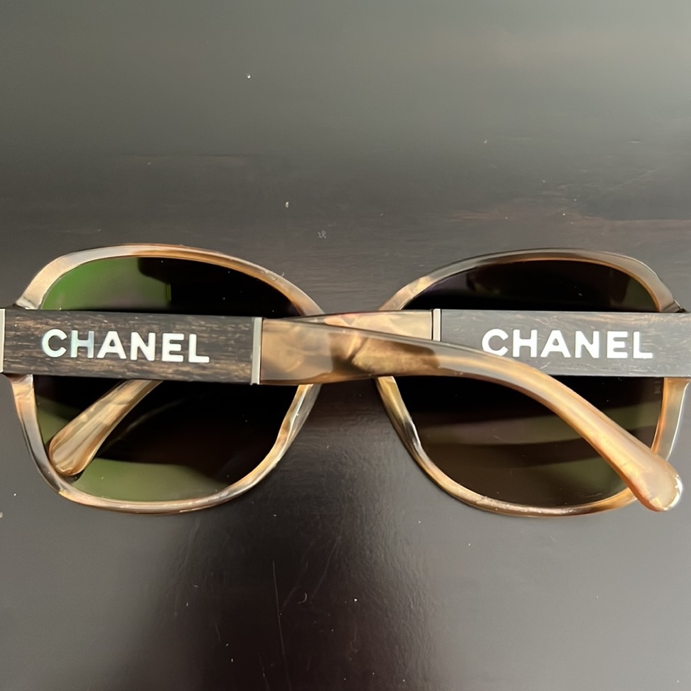 Chanel polarized sunglasses